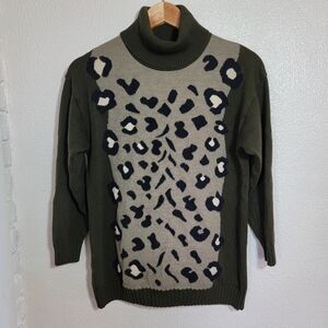 90s Escada 100% New Wool Animal Print Turtleneck Boxy Sweater sz 34 XS/S Green